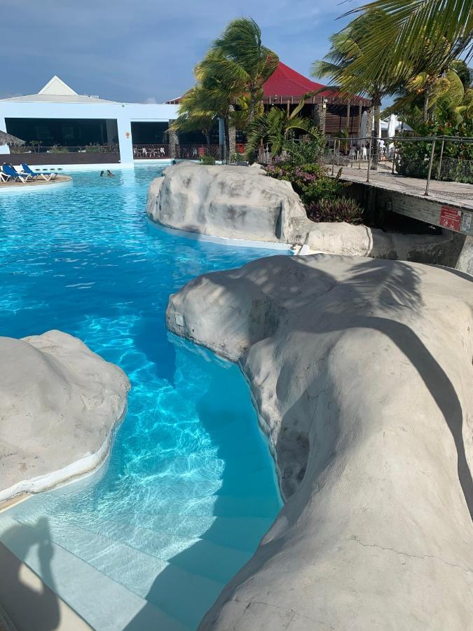 Bikini & Martini Residence Manganao Plage & Piscine Privee Saint-Francois  Luaran gambar