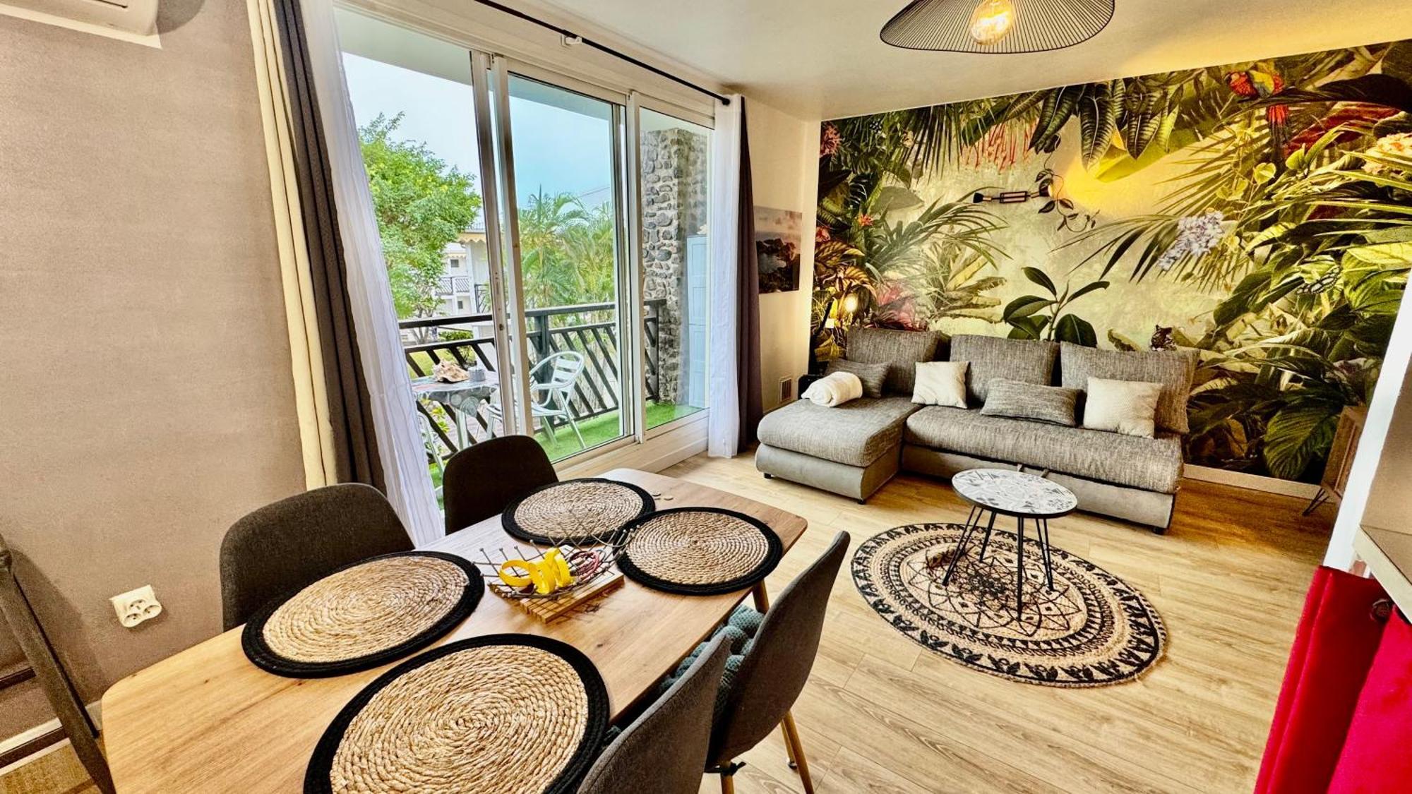 Bikini & Martini Residence Manganao Plage & Piscine Privee Saint-Francois  Luaran gambar